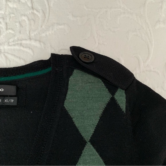 Club Monaco 100% Wool Green and Black Argyle Sweater - Picture 3 of 5
